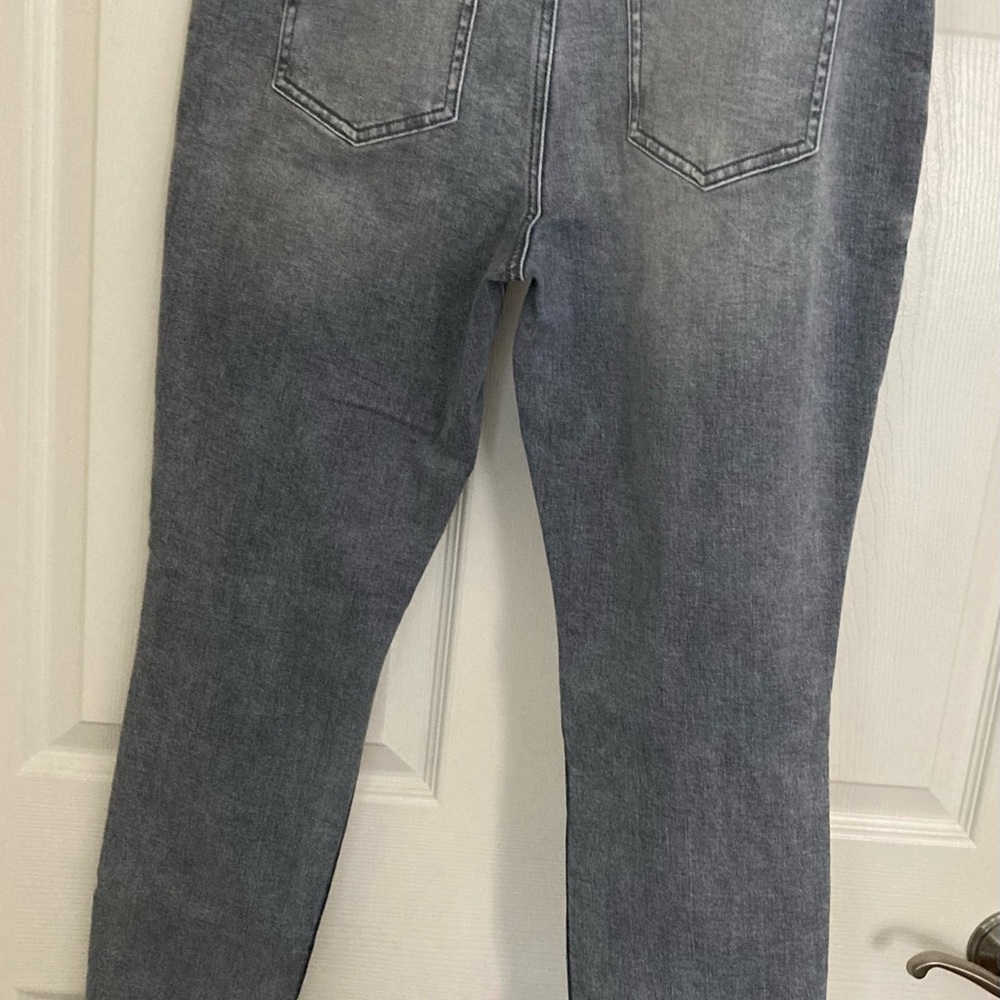 Cabi vintage gray high skinny stretch jeans, size 10, belt loop, 5 pockets - Picture 8 of 11